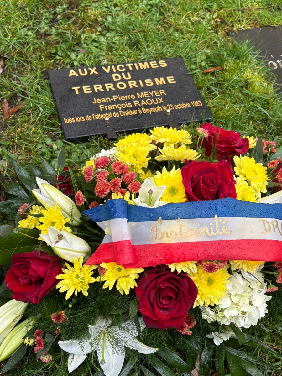 Préfet du Cantal tweet media