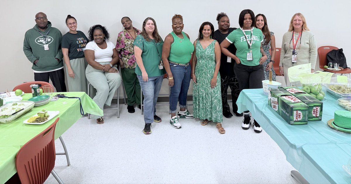 Mrs. Roopnarine tweet media