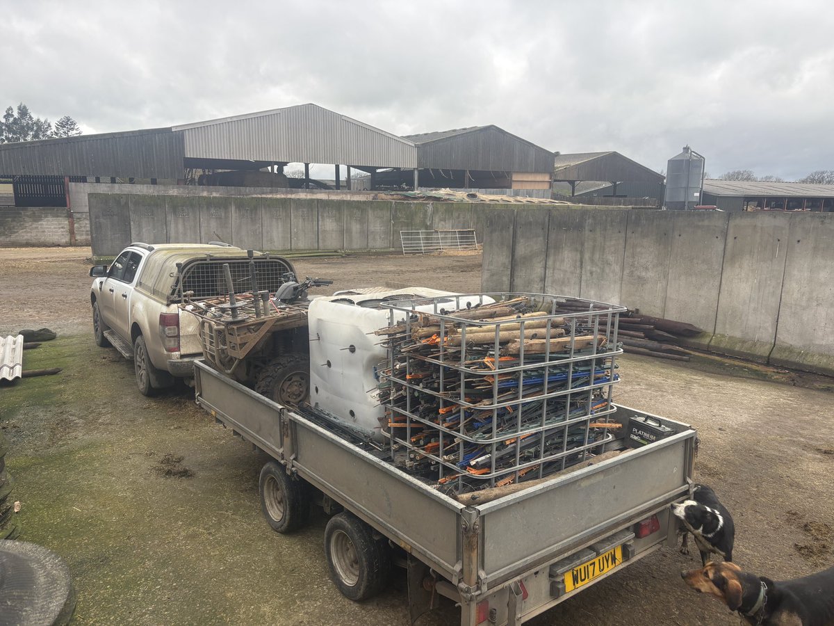 Peredur Owen tweet media