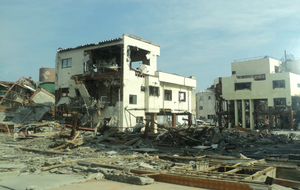 alokavasthy's tweet photo. On 11th March 2011, a tragedy struck Japan and as India's hand of help I got the opportunity to lead NDRF's 1st ever overseas rescue mission. 
Most of the other rescue teams had left due to the Fukushima Nuclear Emergencies. That's when we entered Japan. https://t.co/XM8cCscO3K