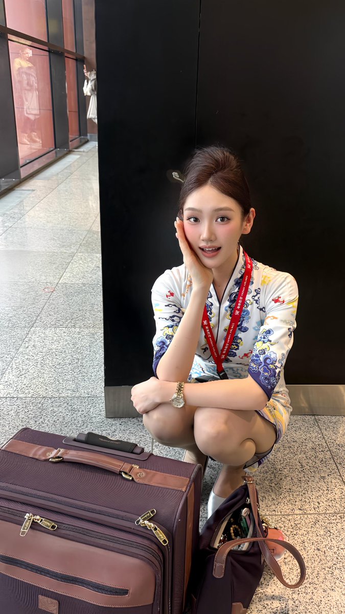 海航空乘 雨晴🍭 tweet media