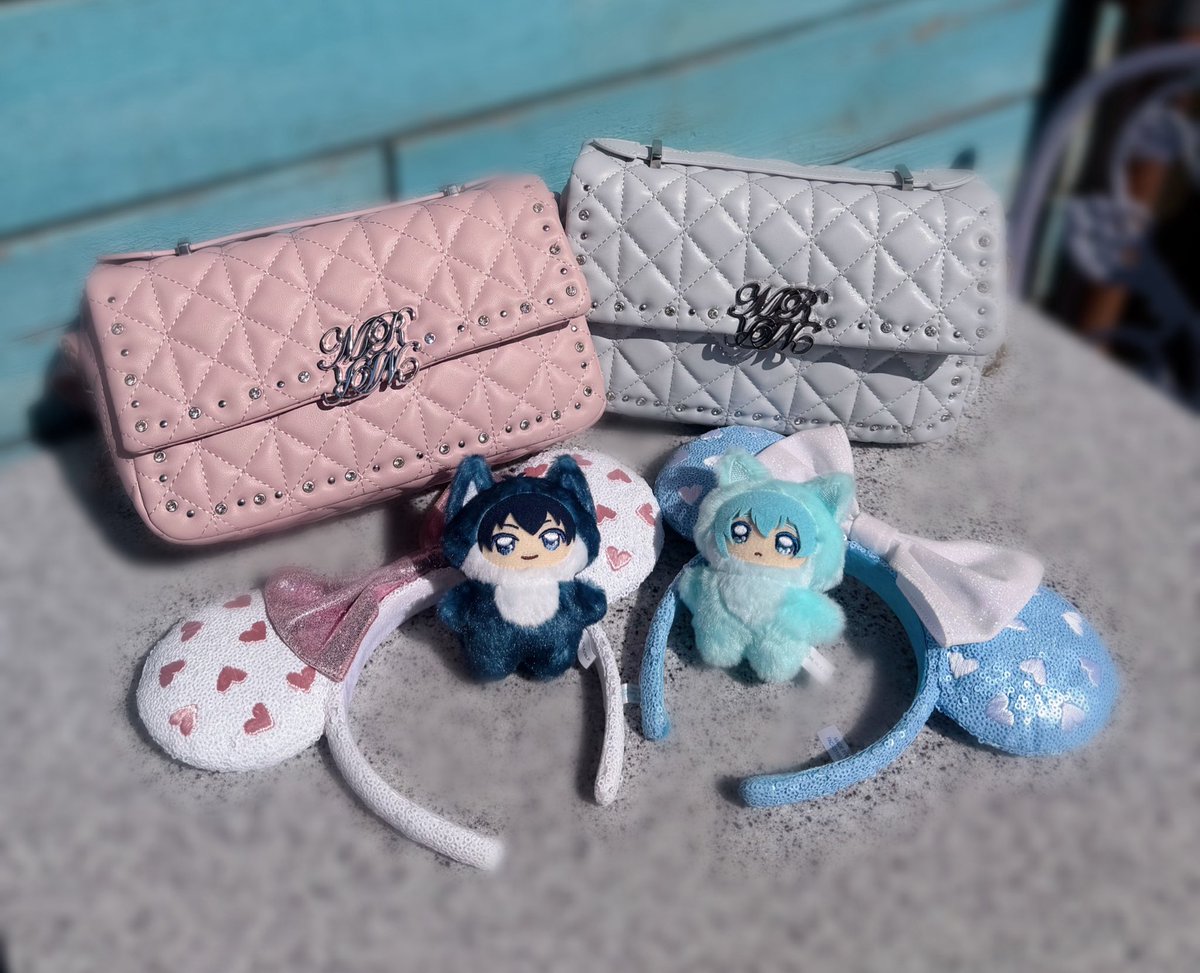 みう㌠ tweet media