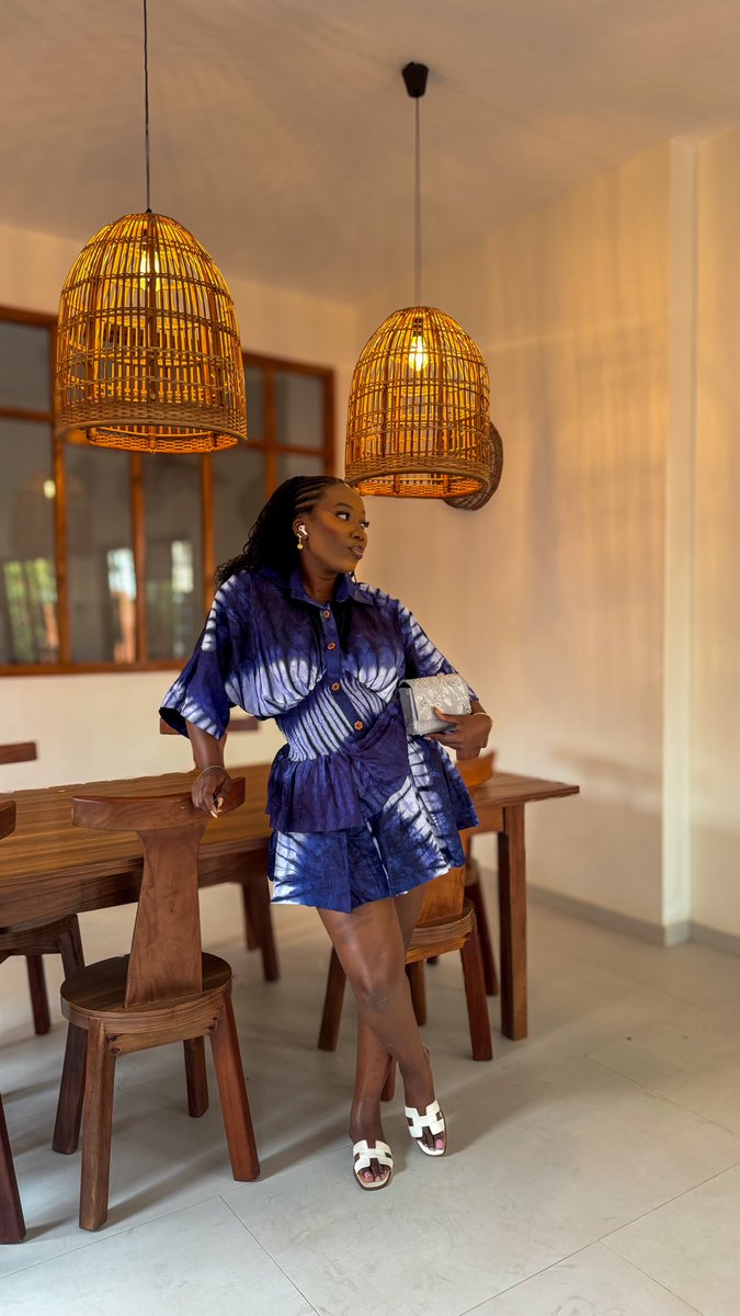 SisiVelvet's tweet photo. Upholding asoebi clutch culture, one design at a time. https://t.co/iG9bd3iNN6