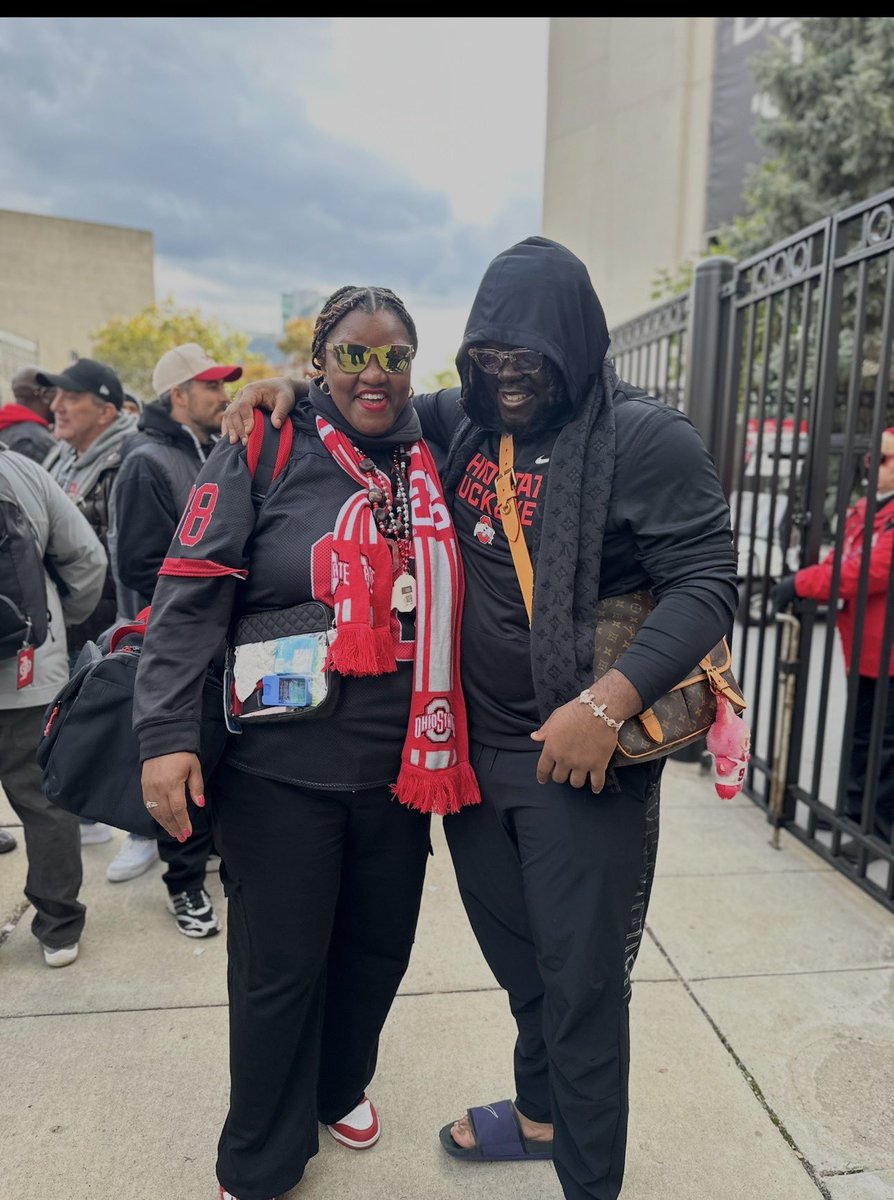 Ashley Walker tweet media