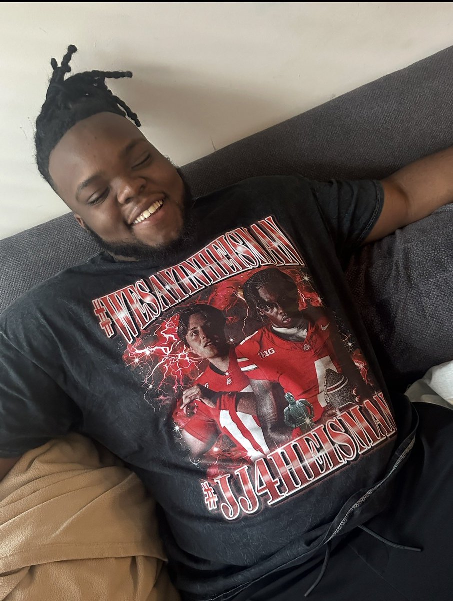 Ashley Walker tweet media