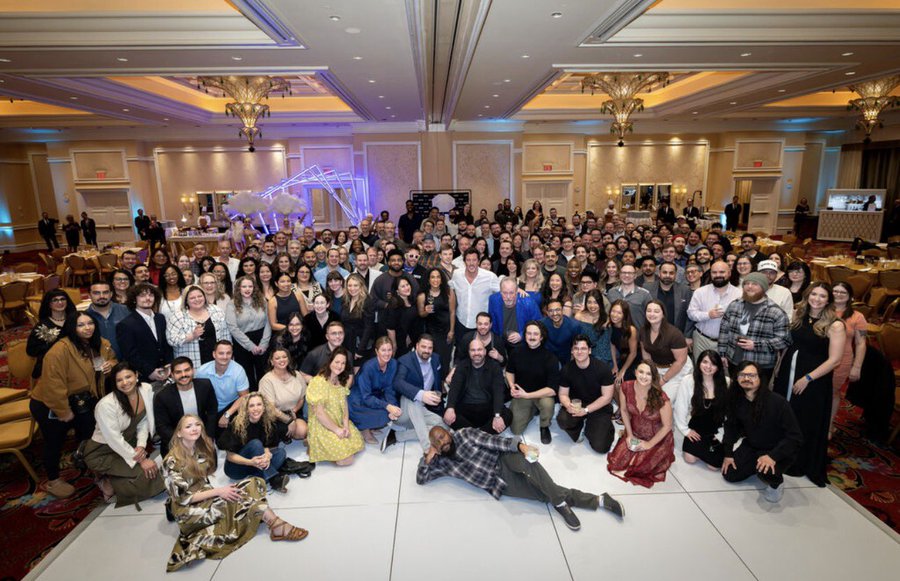 Coach Dakota tweet media