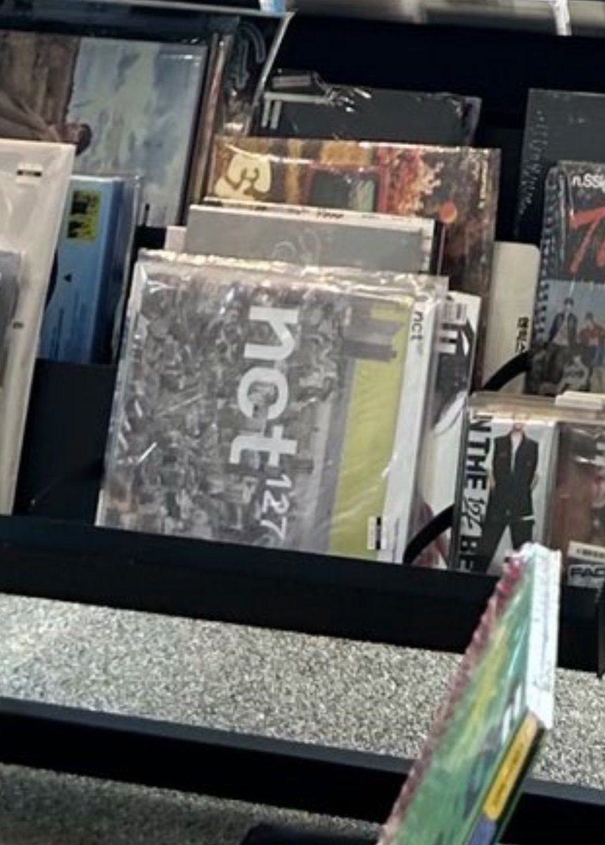 이사 (isa) tweet media