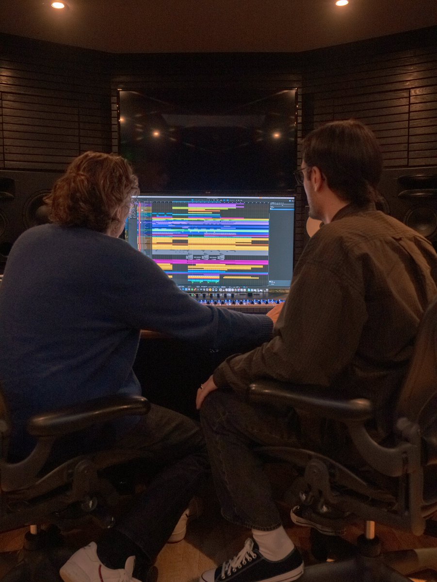 Above & Beyond tweet media