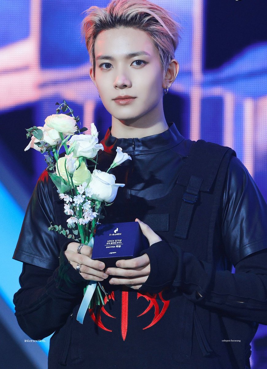 Wonie♡ -ENHYPEN IS 7- tweet media