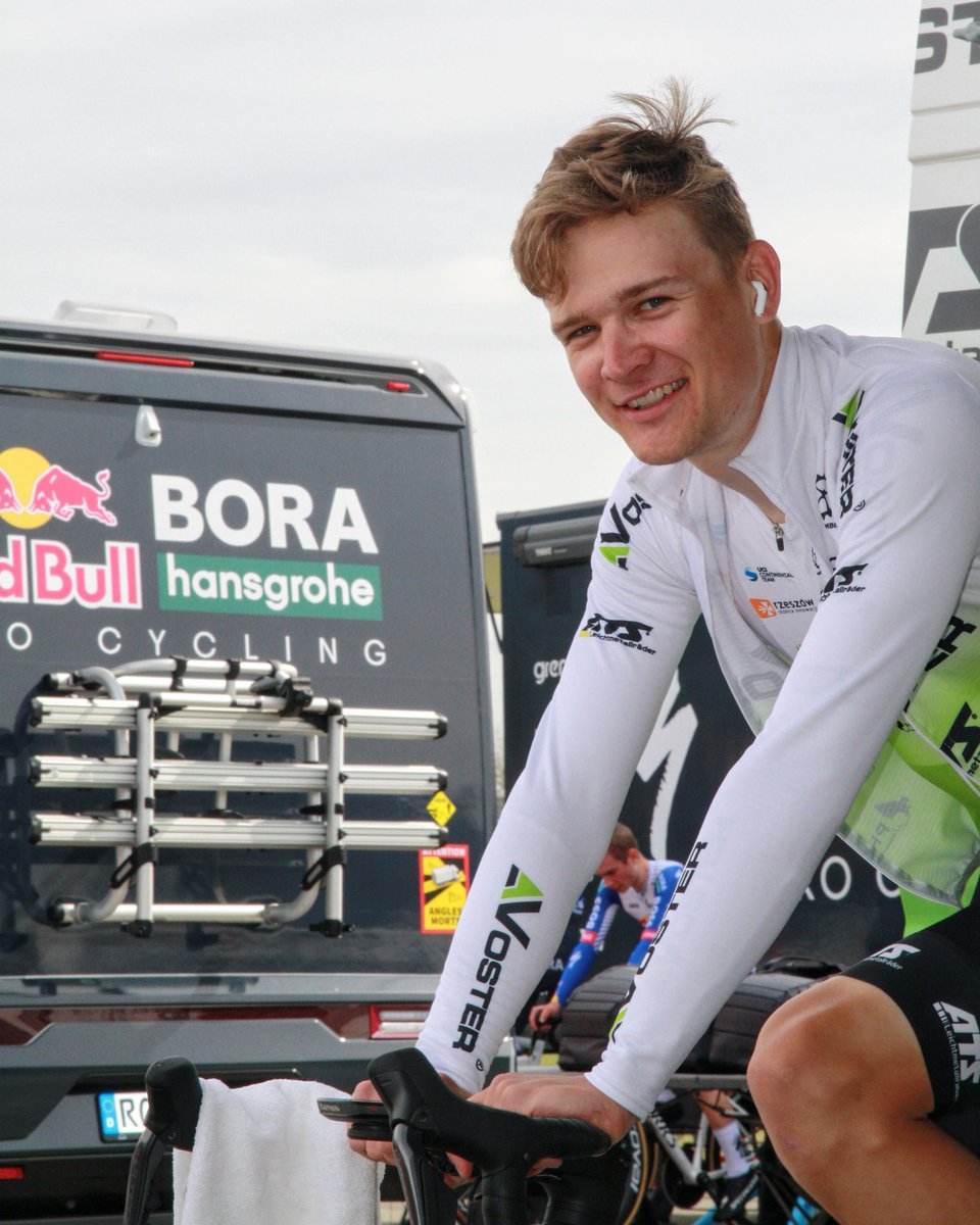 Voster Team tweet media