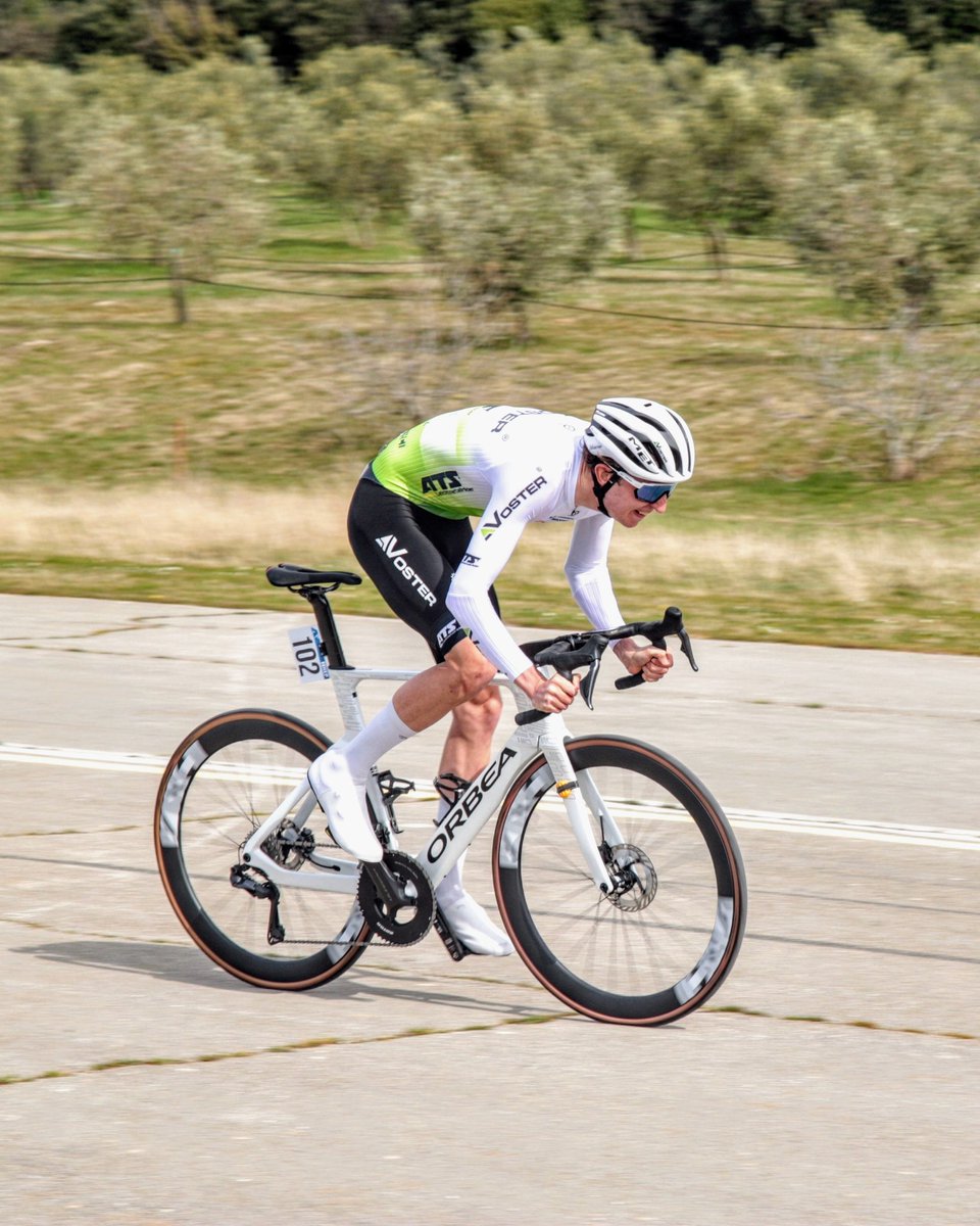 Voster Team tweet media