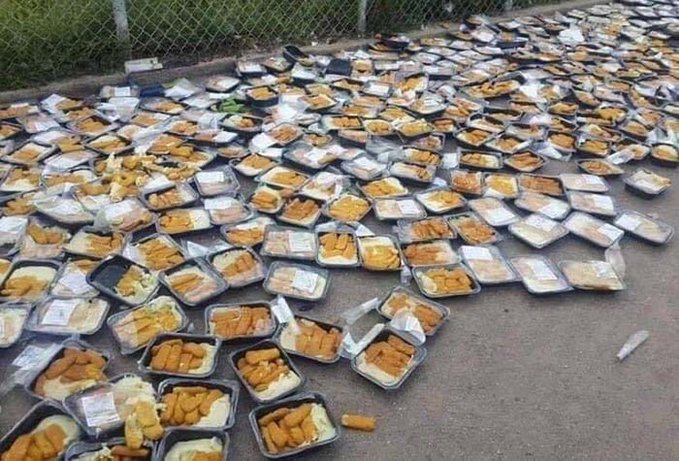 <a href="/Van_Boonstra1/">Hendrik van de familie Boonstra</a> Foto's van jaren geleden: migranten die de gekregen kleding weggooien en nieuwe merkkleding gingen kopen. De voedselpakketten werden weggegooid want werden niet lekker gevonden. Huizen worden geweigerd want niet groot genoeg! De rupsjes nooit genoeg waar geen halt wordt geroepen!