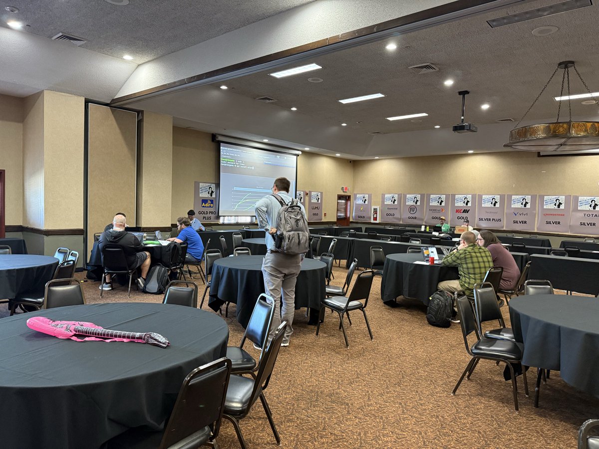 MidwestTechTalk tweet media