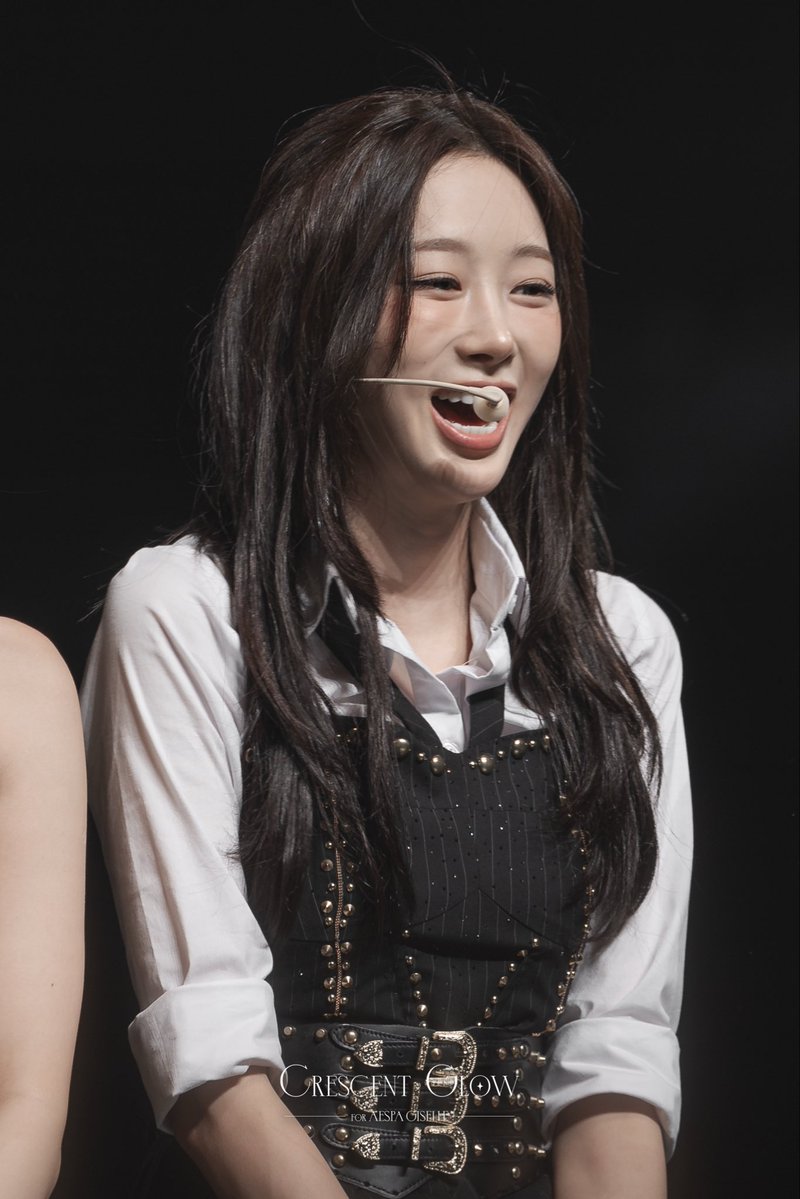 260308
SYNK : aeXIS LINE in Macau

#GISELLE #지젤 #ジゼル
#aespa #æspa #에스파