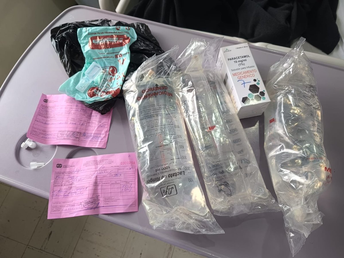 Café Radio tweet media