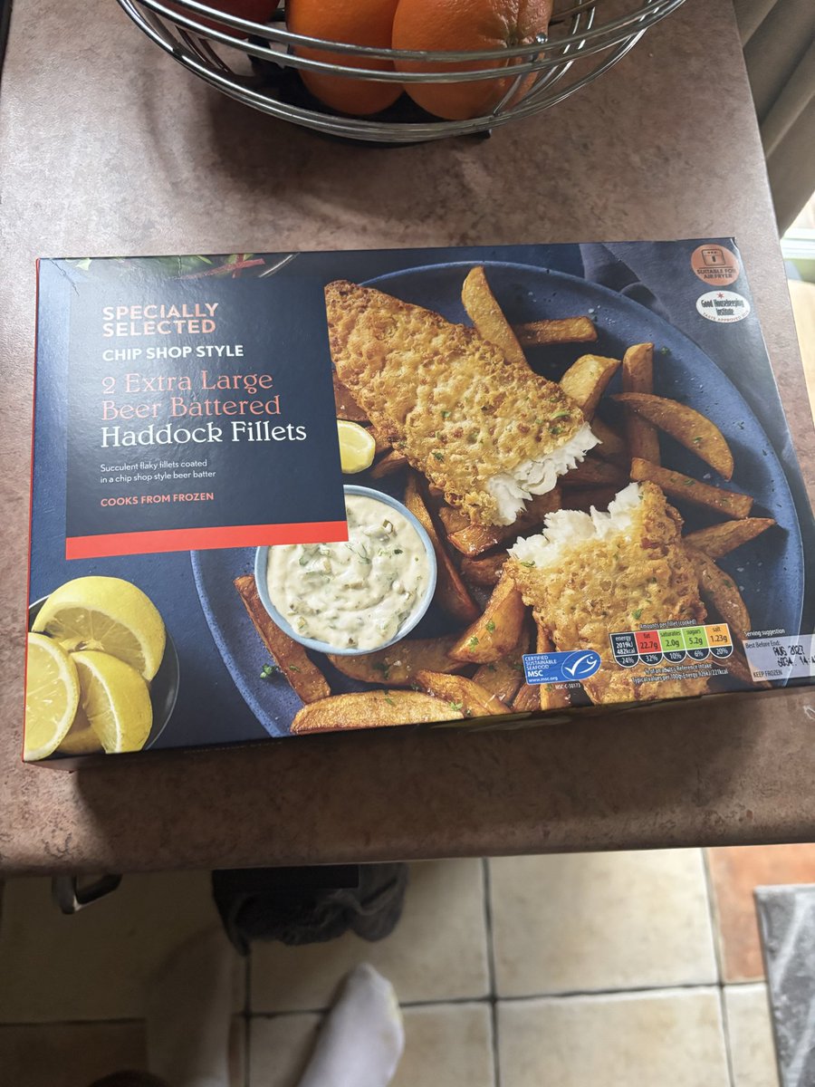 earleylad's tweet photo. @AldiUK brought this fish and got it home and it was already defrosted yesterday I tried to ring the store couldn’t please advise as I won’t be going back now till next week https://t.co/mzSZ4U8Nzr