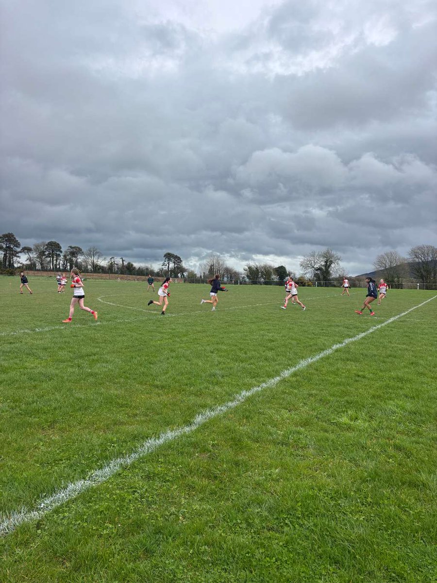 Pobalscoil Chorca Dhuibhne tweet media