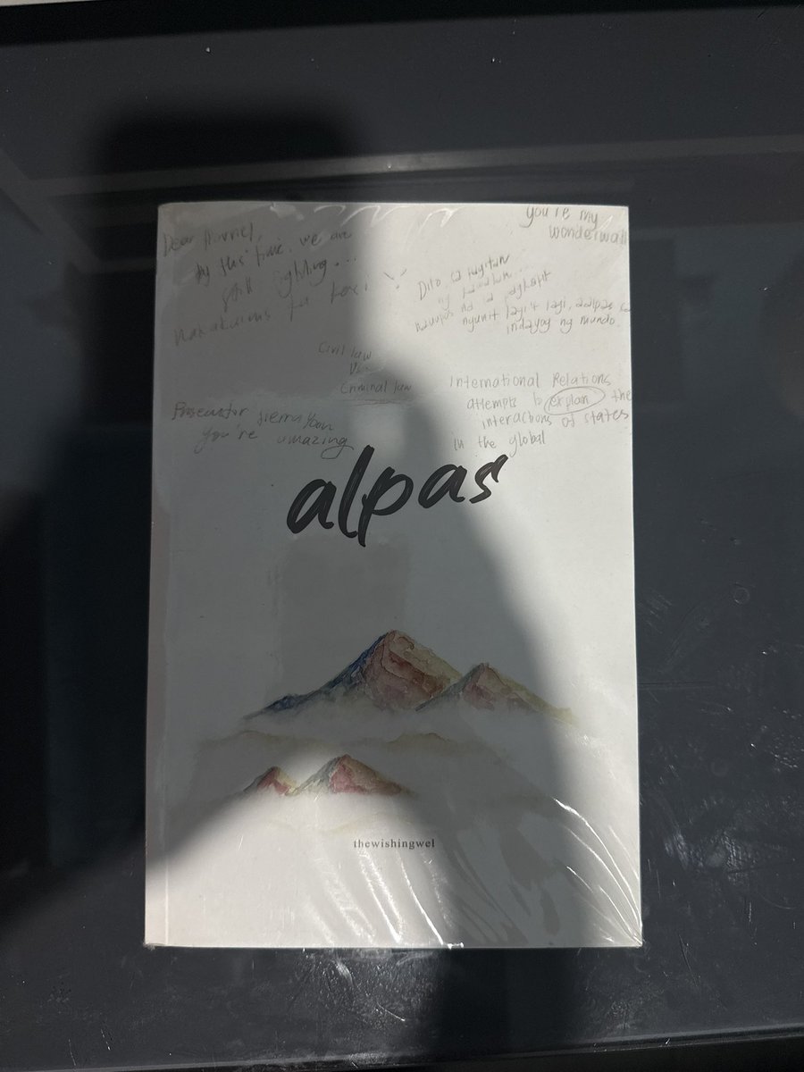 wyprio's tweet photo. wts lfb ph

alpas | thewishingwel / ficsenha
₱ 500 
condi: 9.5 w plastic cover 
book only https://t.co/sbJAjsVgzL