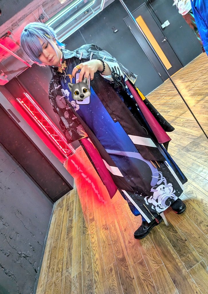 ⚠🌈🕒コスプレ
久々にコスプレしたし久々に踊ったᕷ
動画が楽しみだ！！！！この衣装で4人揃ったのとても幸◎