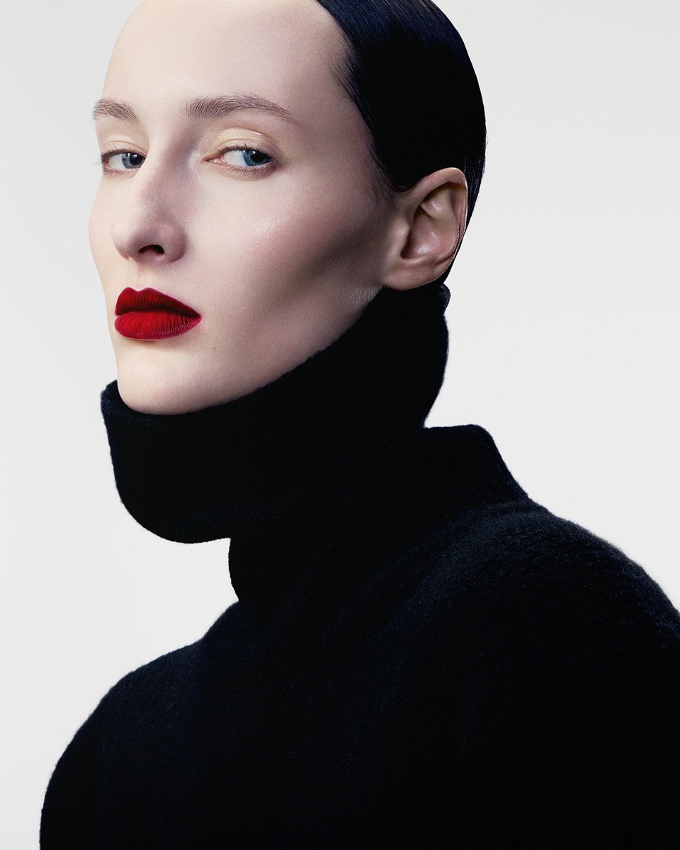 TOM FORD tweet media