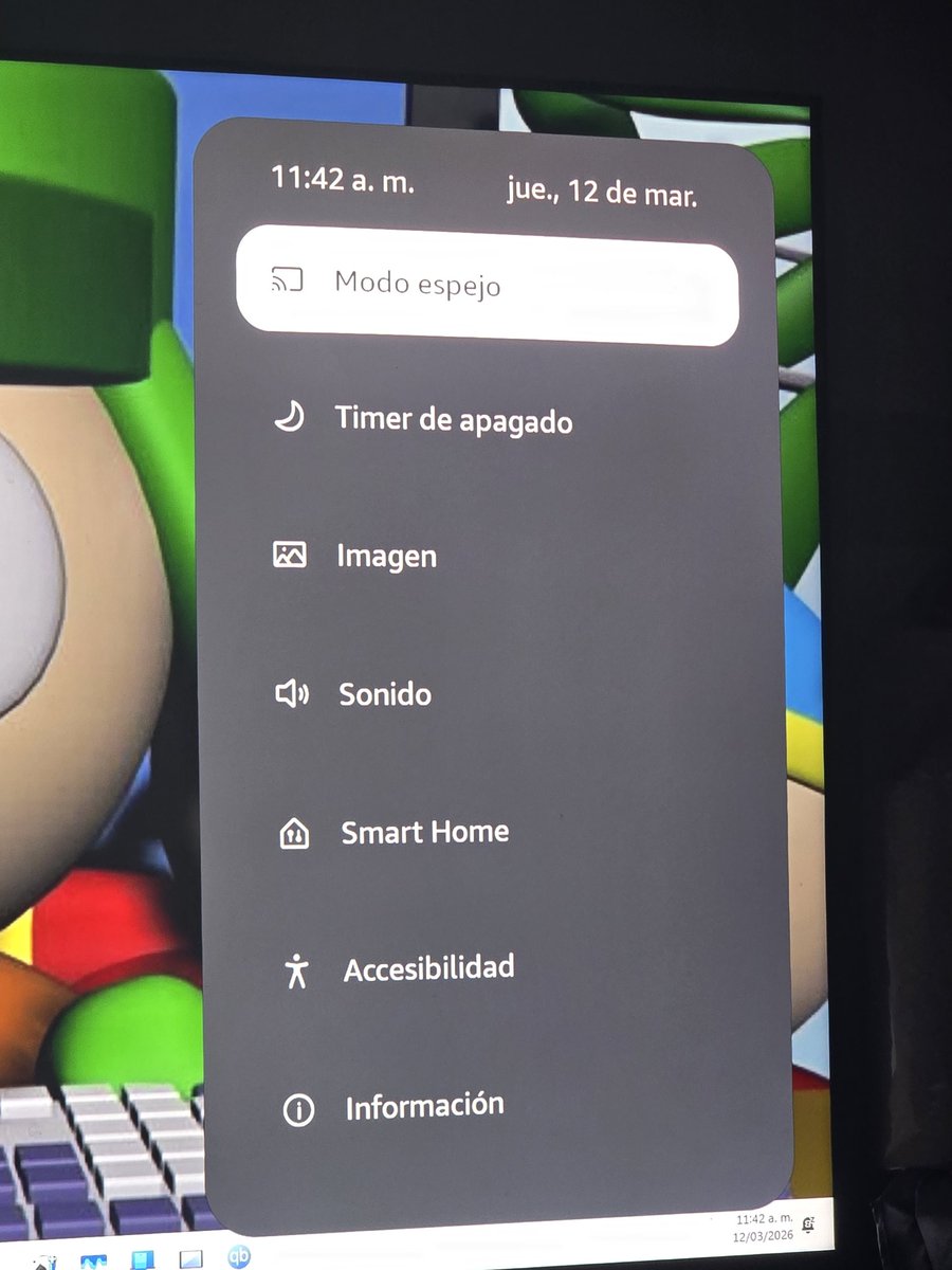 juniorjoose's tweet photo. @AFTVnews Today in the early morning, Amazon updated the tv. And now it has removed the quick option to change input signal.

I have my cable, console and pc service connected and it was a quick way to do it. https://t.co/1tFv5rHcV7