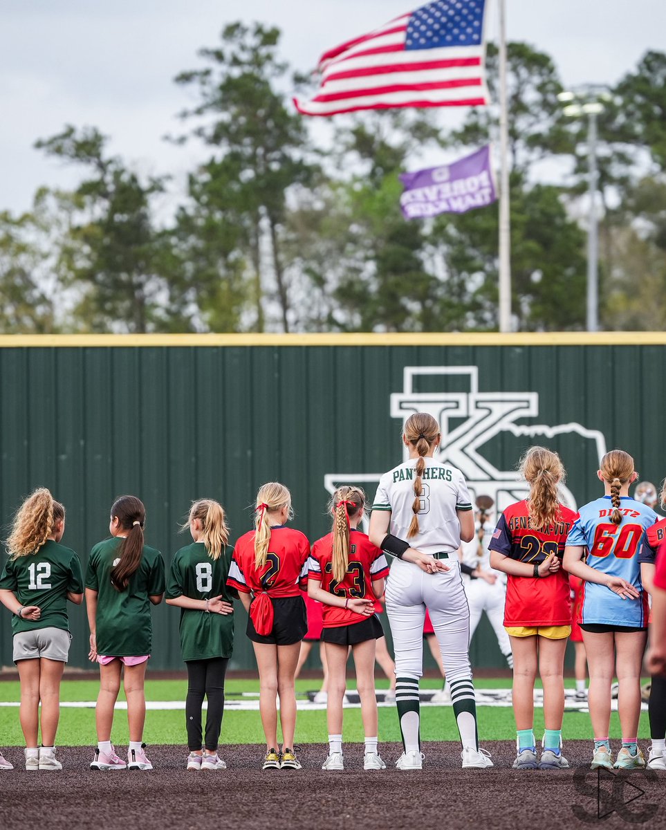 KParkSoftball's tweet photo. Future Panthers 🐾

Thank you to everyone who came out for Kids Night at The Park! Nights like this are what it’s all about.

The future is BRIGHT 🤩 
#WeAreKPark https://t.co/asmNx3EUoY