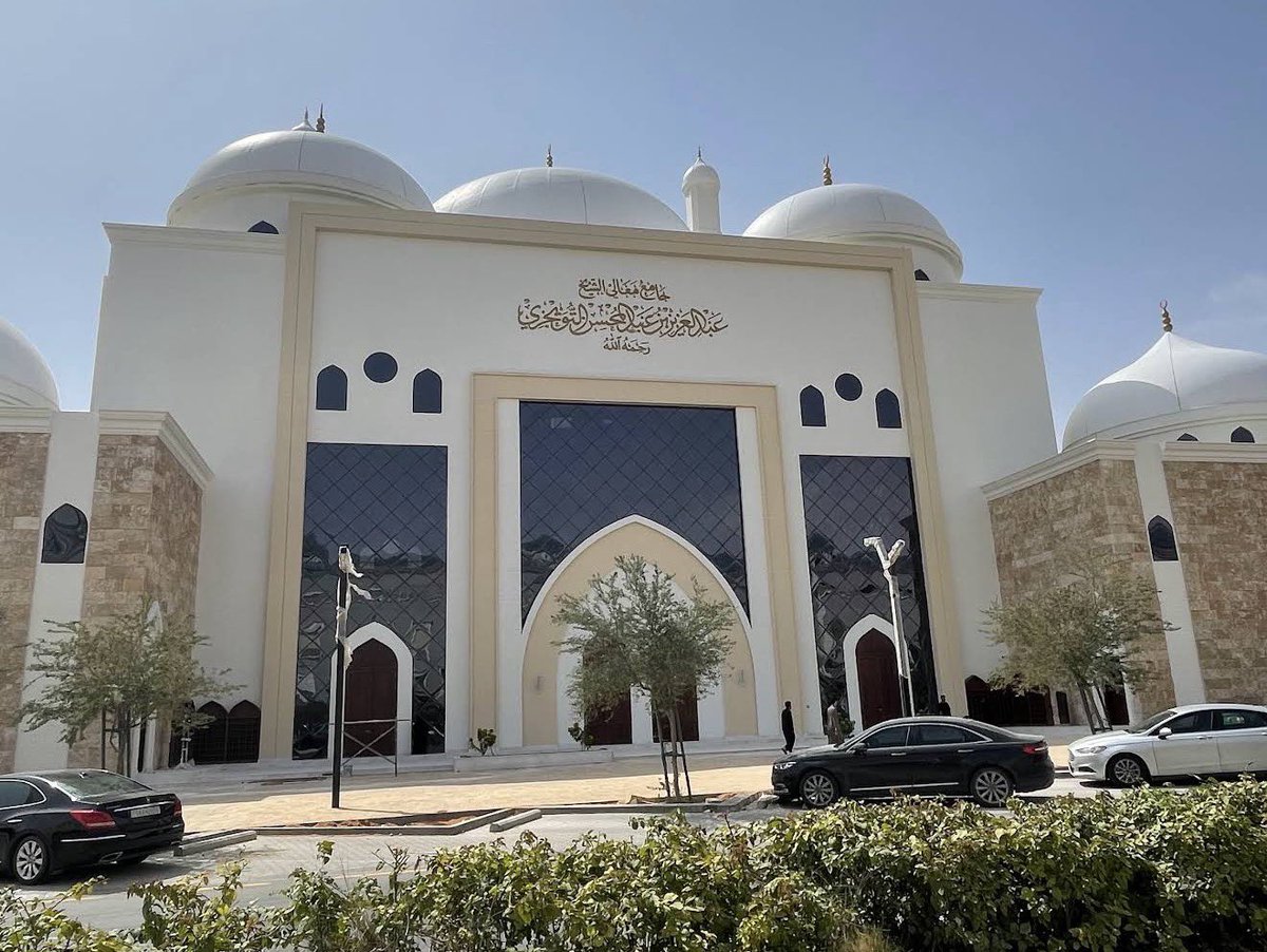 عداد مشاريع الرياض tweet media