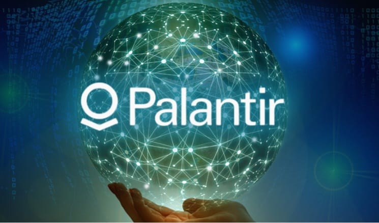 PubNasdaq's tweet image. 🚀 Büyük ortaklık! $PLTR, $ONDS ile güçlerini birleştiriyor. Palantir’in AI yazılımı, Ondas’ın otonom dronlarıyla Q4 2026’dan itibaren entegre olacak. Savunma alanında AI destekli istihbarat ve gözetim platformu geliyor! 🤖🛡️

#DefenseTech #AI #Drones #ISR