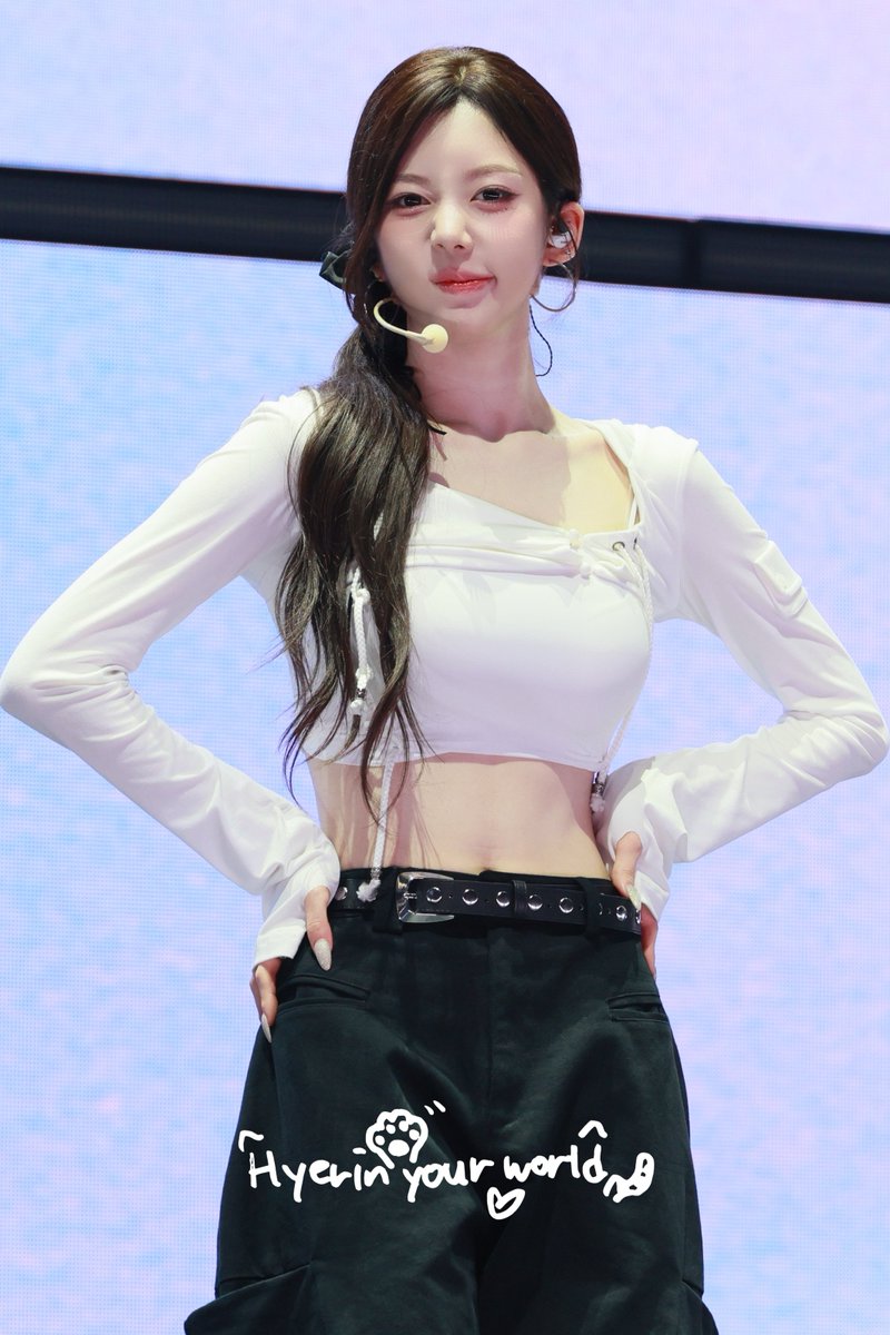 260301
???

#트리플에스 #tripleS #정혜린 
#トリプルS #ヘリン #HyeRin