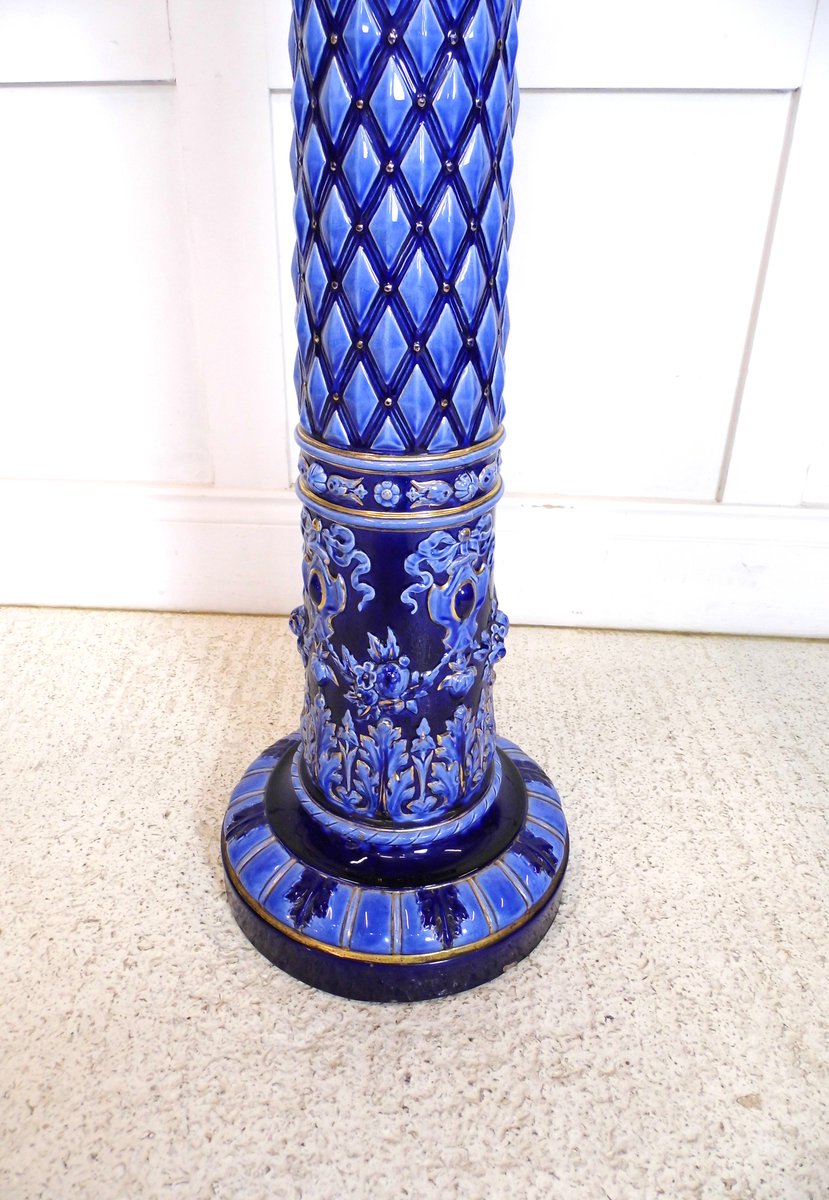 vintageretro7's tweet photo. Rare 19th-century Swedish Rorstrand majolica jardiniere — cobalt blue & gold, 93.5cm tall. Great for interiors or film props. £650. Free shipping within 150 miles of PE10 9LA; courier delivery elsewhere. Buy or view: https://t.co/QANdKd72jy #Antiques #Rorstrand #Majolica #Vintage https://t.co/72SNeMvbb1