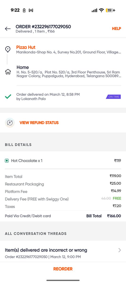 avshrudai's tweet photo. @Swiggy
 @pizzahut
 I checked pizza hut and found they are now selling hot chocolate. I ordered it  and after 40 mins the delivery agent handed me the order and sped up fast. when I opened. It was half empty and had flies and roaches in it. 🤢 please investigate this end to end. https://t.co/y09SHSabY3