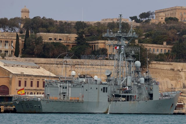 Shipguru's tweet photo. #armadaespañola #frigate #ESPS #NAVARRA F 85 #berthed at #grandharbourmalta - 08.03.2026 - https://t.co/nfgboxc3g3 - NO PHOTOS can be used or manipulated without our permission @ArmadaEspanola_ @DramaWarship @WarshipsIFR @WorldofWarships @Gibdan1 @key2med https://t.co/vUwsDIAOaE