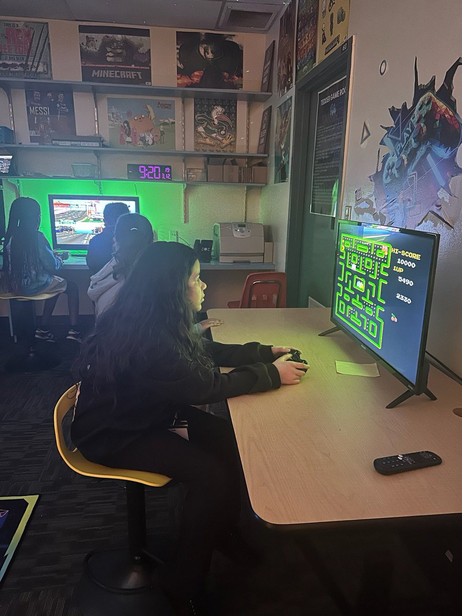 BCPS School Transformation Office tweet media