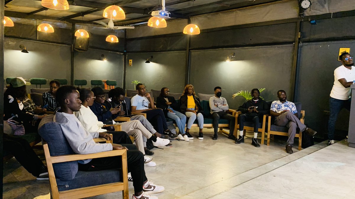 Valeria Bosibori💫💫 tweet media