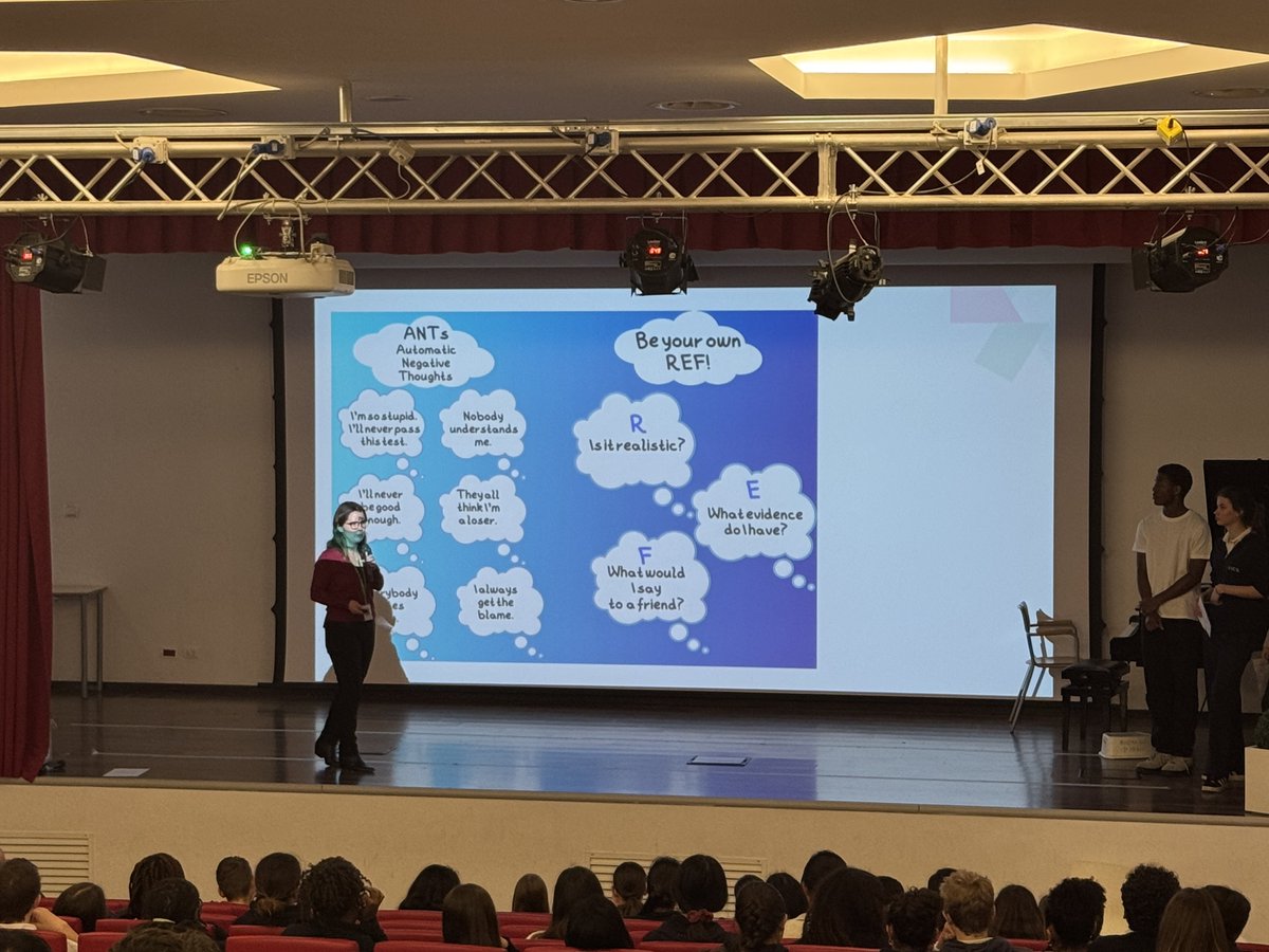 RIS Rome International School tweet media