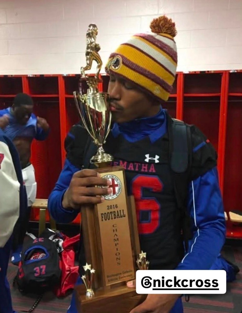 Terrapins247's tweet image. Full circle moment for Nick Cross, who grew up a Redskins fan and is now back in the DMV after signing a 2-year, $14 million contract with the Commanders 🐢