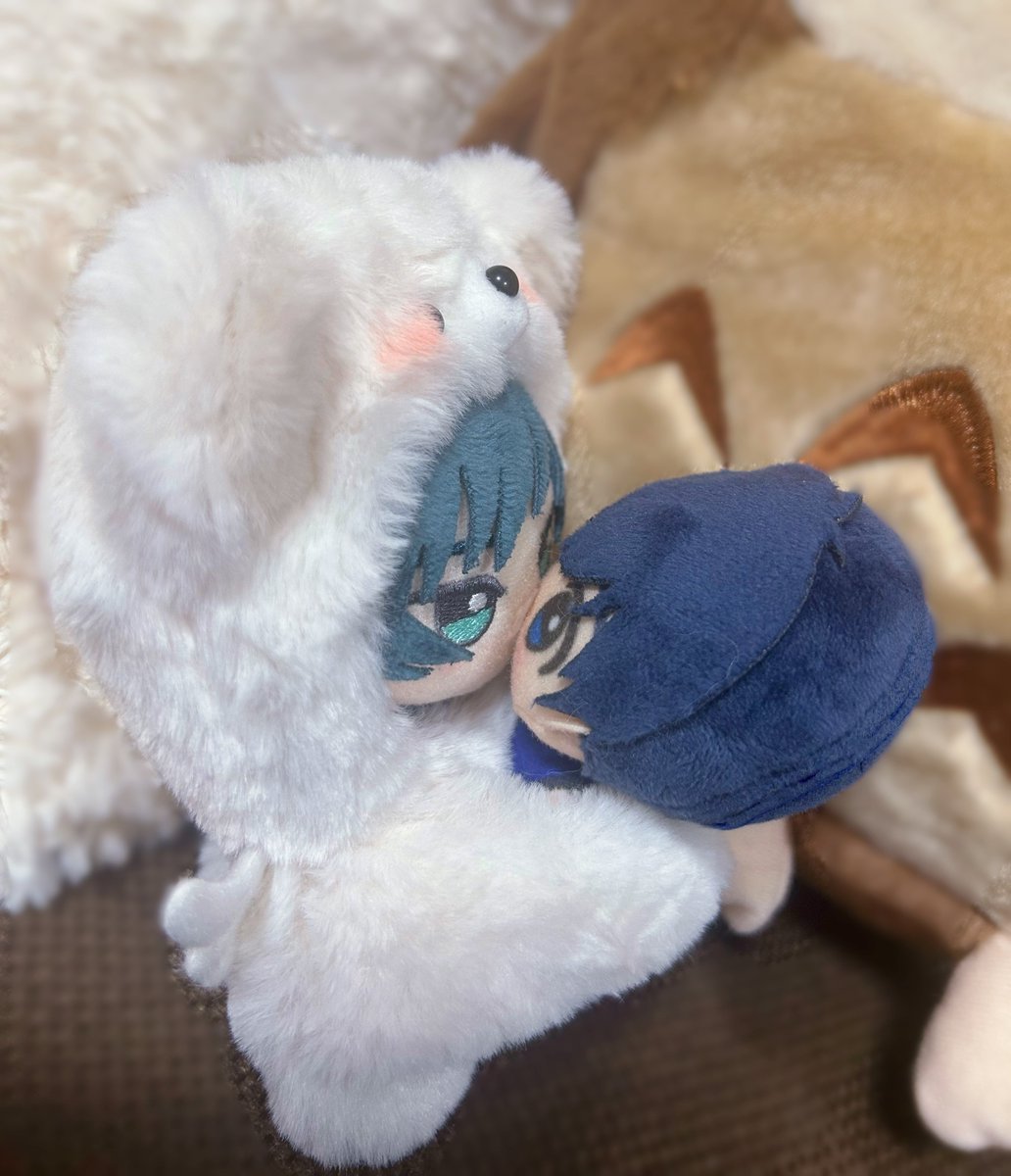 momomo_rinchan's tweet photo. ちゅっ　( rnis ) https://t.co/jES3GdSVmj