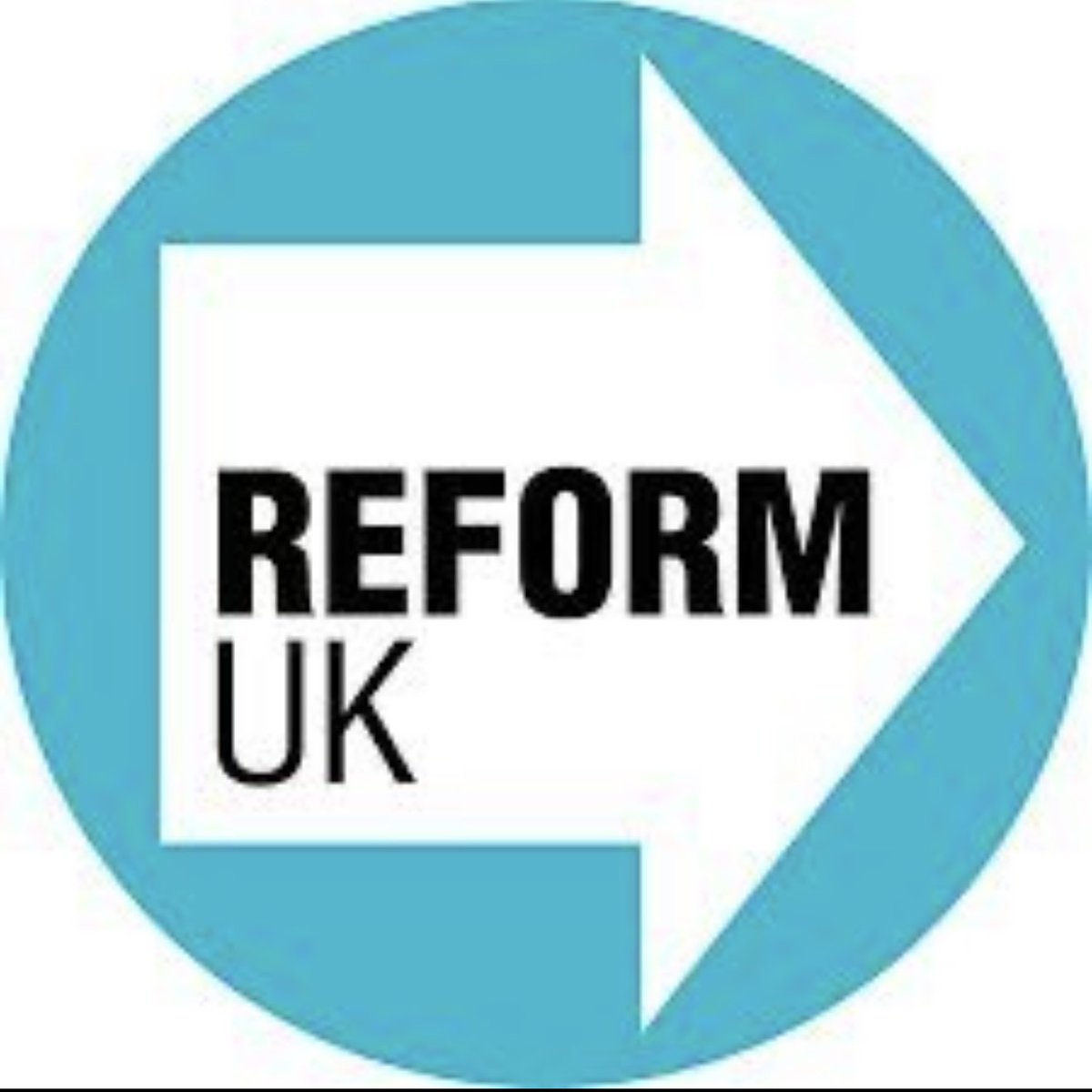 Bellboy1892's tweet photo. All aboard. Join the Reform follow train. #ReformUk #Reformsupporters #MEGA #ReformTrain @reformparty_uk ๐ฉต๐ฉต๐ฉต
Please retweet this and
I will follow everybody back who follows me. https://t.co/qbyucryu9H