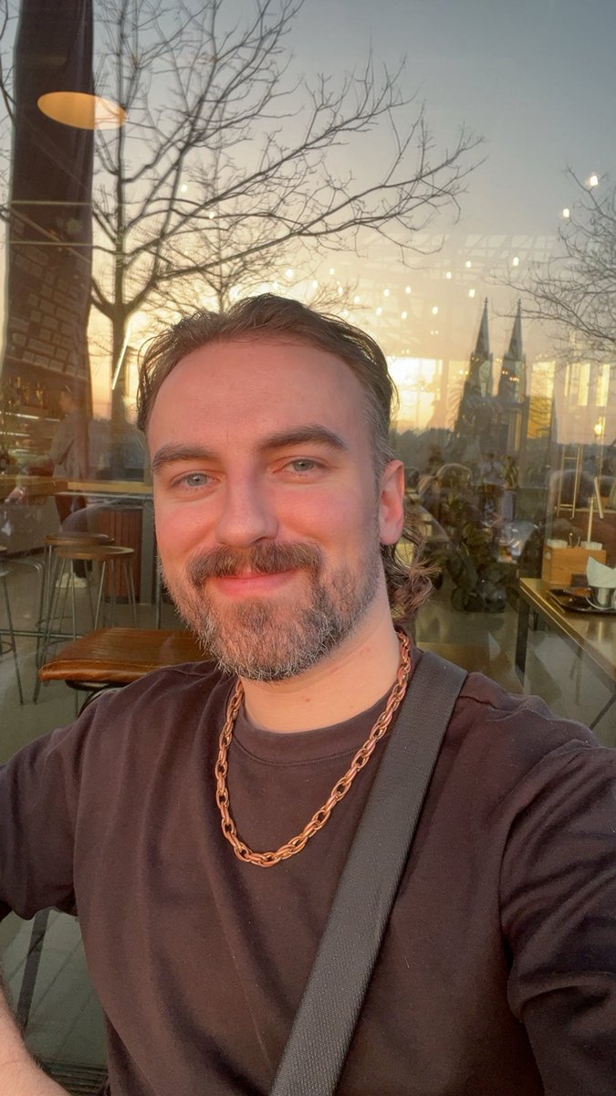 RyeChipz's tweet photo. Hello to the gays in my phone 👋🏼 https://t.co/RuznaH6D1A