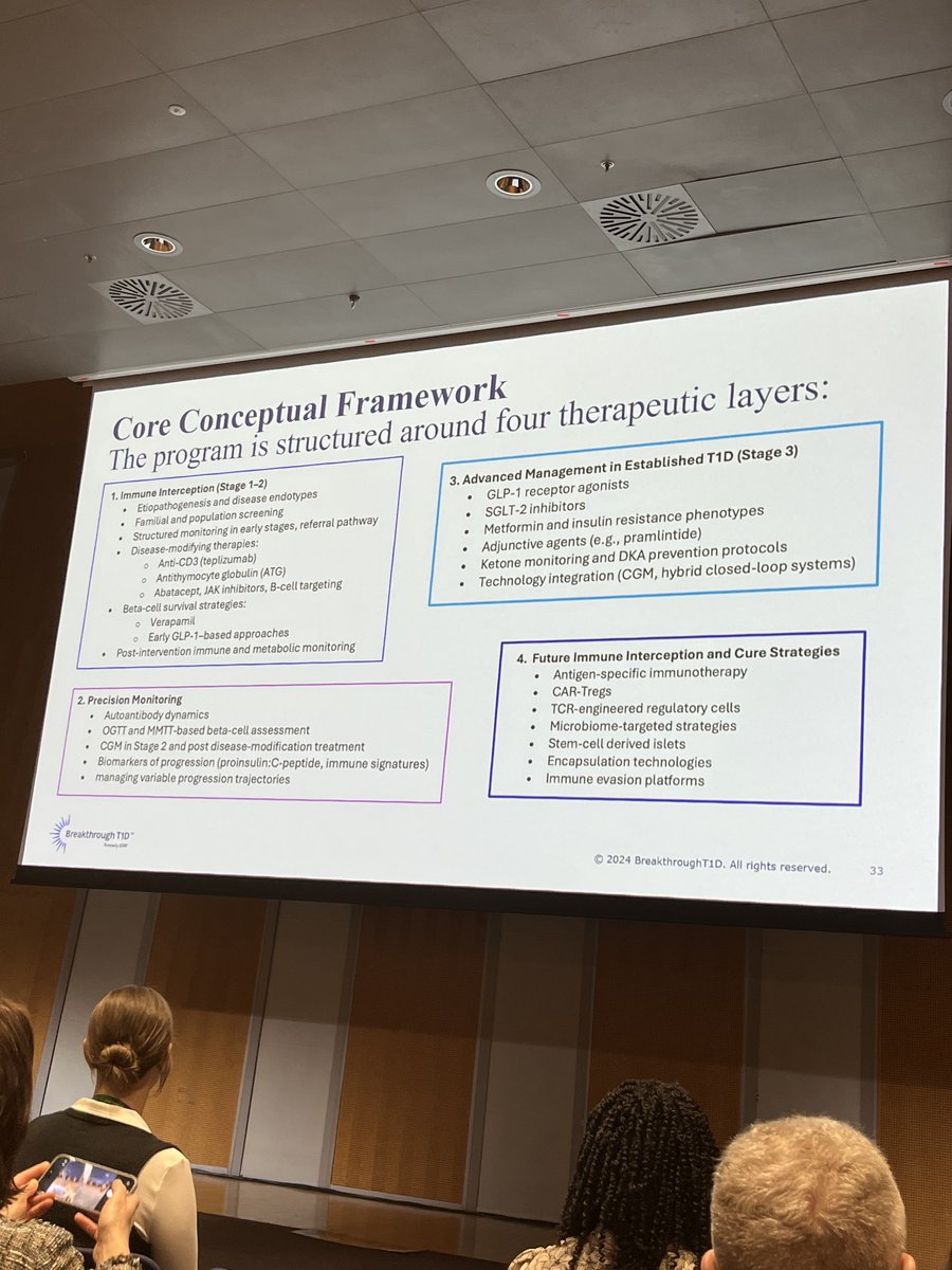 hilarynathan tweet media