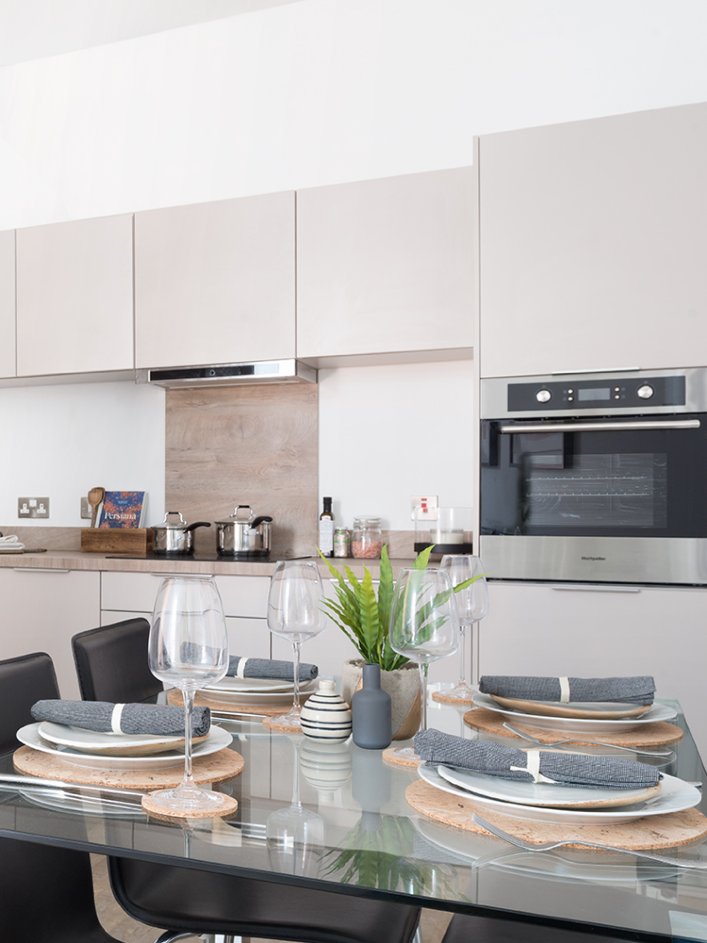 Love to Rent tweet media