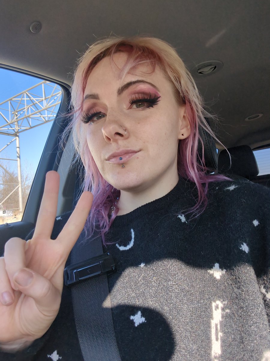 Hailey Elskov💖 tweet media