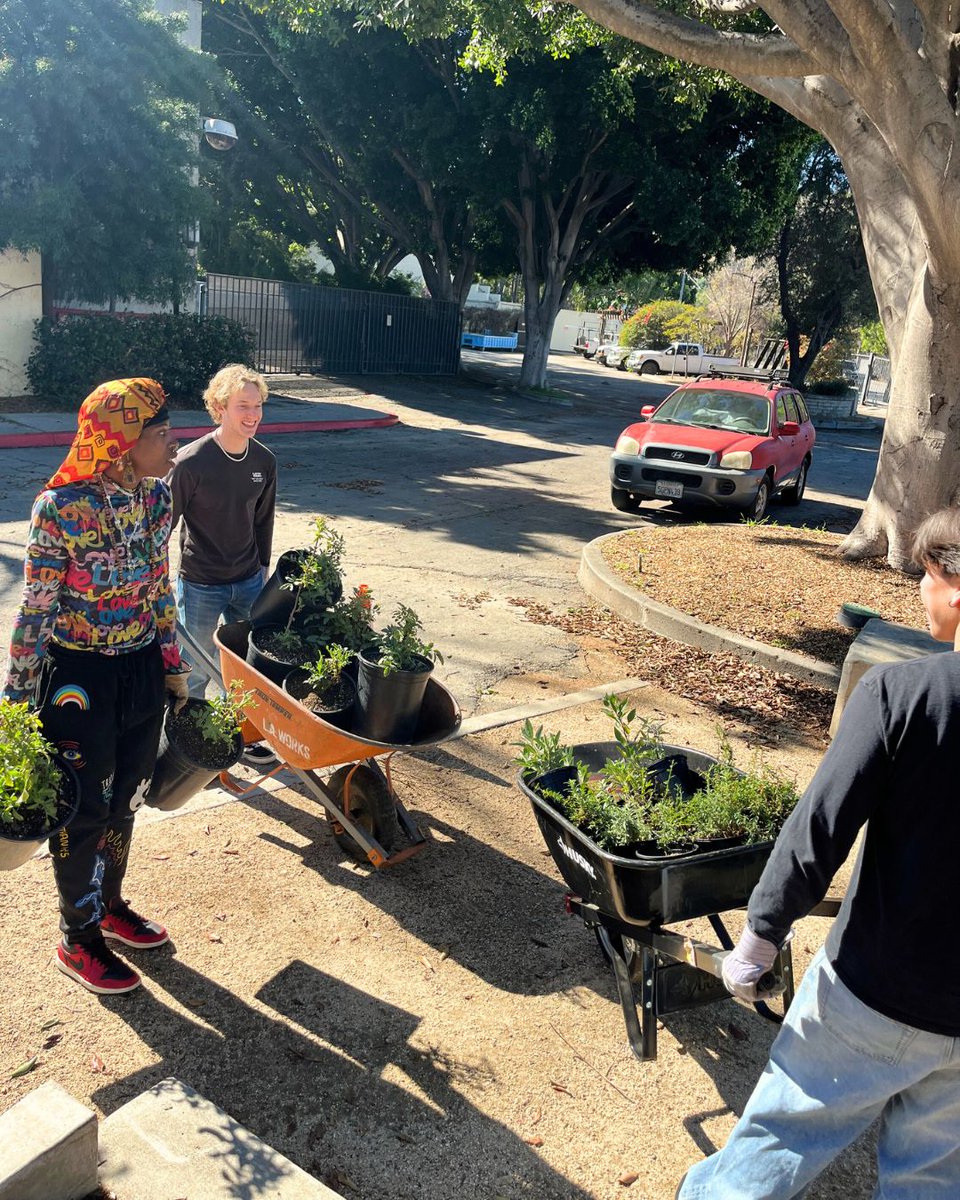 L.A. Works tweet media