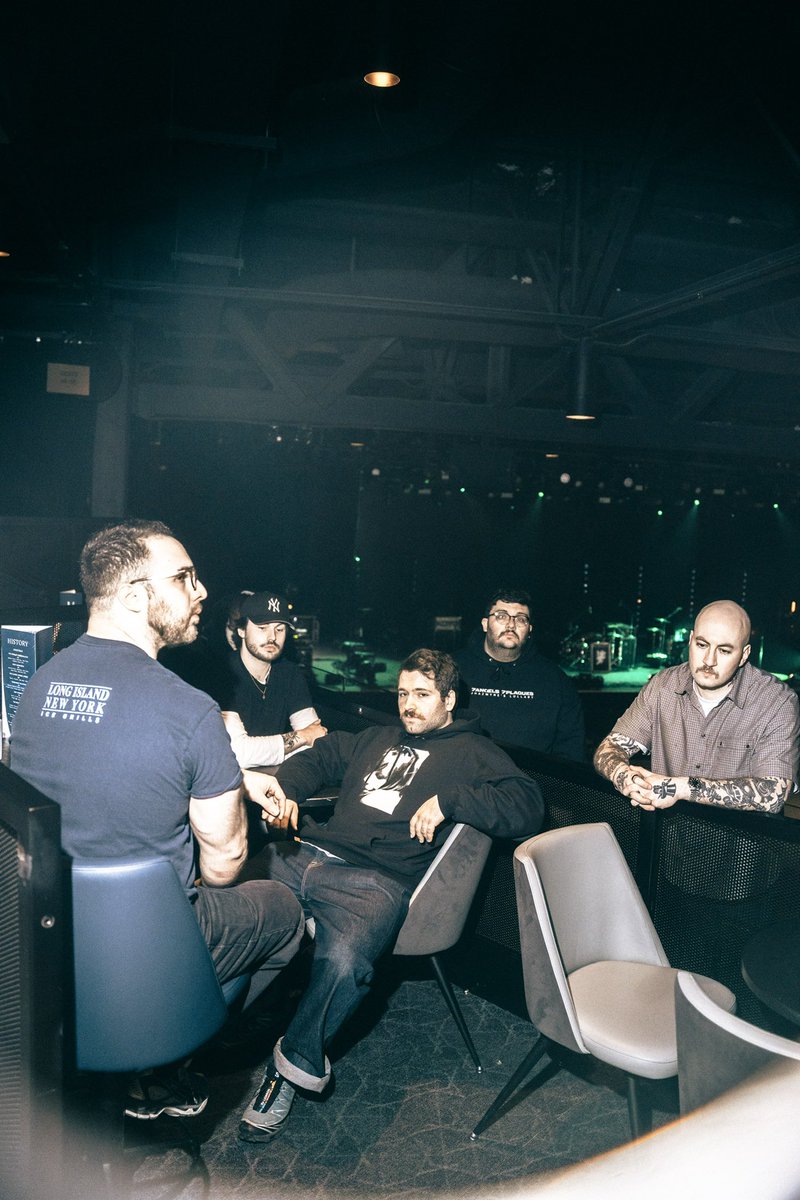 koyolihc's tweet photo. Toronto by Matt Fevrier. Thank for listening to “What I’m Worth”. Tour with Rise Against and Destroy Boys has been straight up amazing. https://t.co/1FS5BfA5Y3
