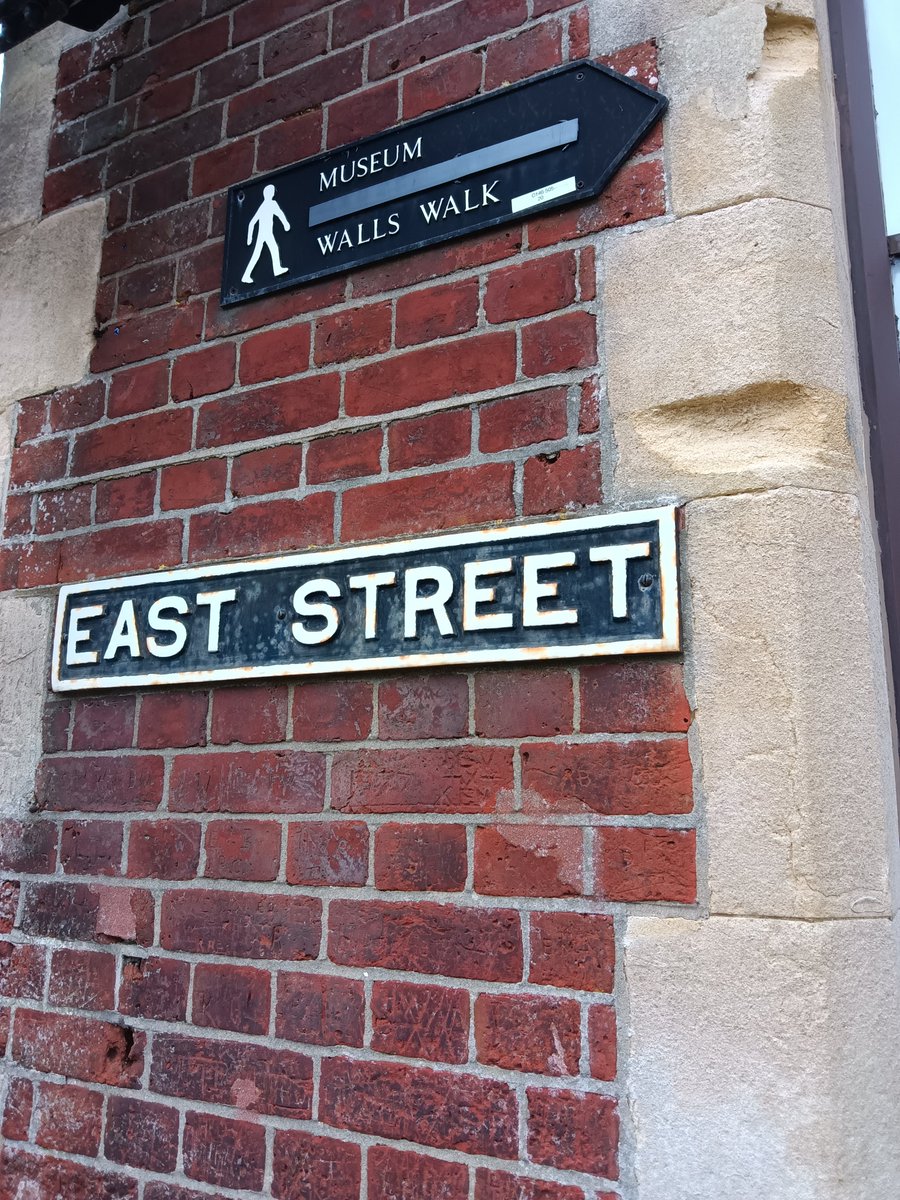 #PostedInThePast | Helen Baggott tweet media