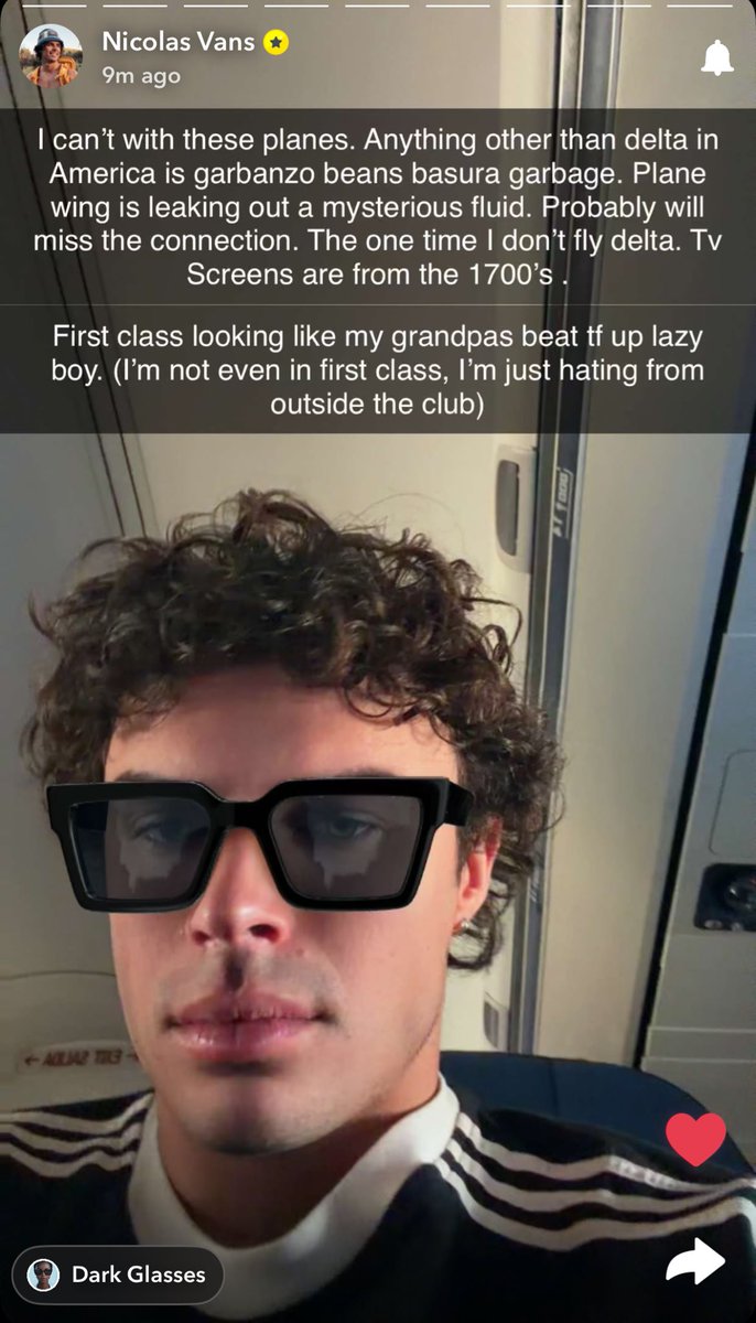 THIS HAS ME SCREAMINFKSJSNSJSJSJ