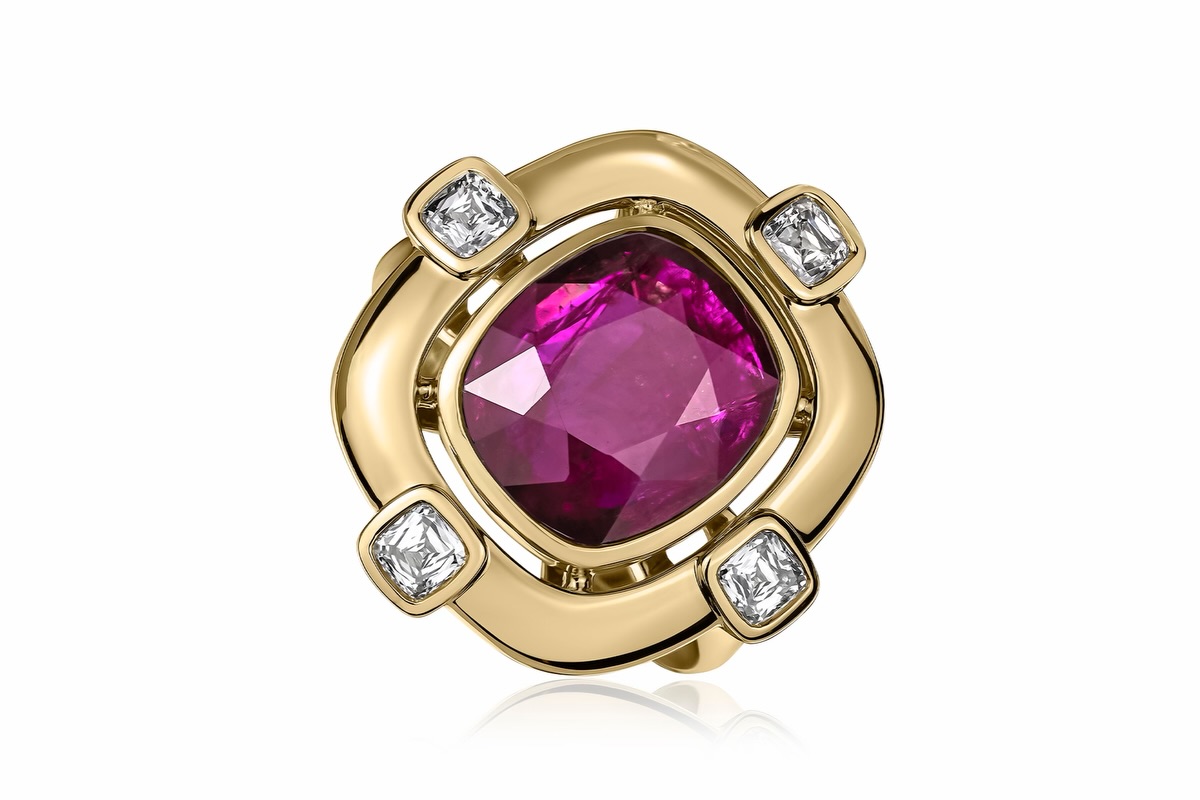 Sergiosjewelers's tweet image. Diamonds speaker louder than words.

#ChristopherDesigns #SergiosJewelers #EllicottCity #ShopEllicottCity #FineJewelry