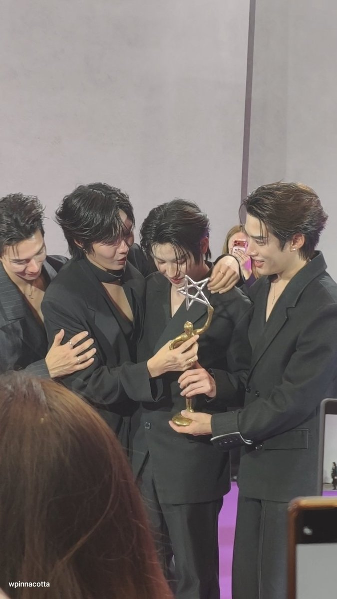 ภาพที่สวยงามมากจัง 🤍

KNP AT NINEENT X SIAMPARAGON 
#9entawards2026xKengNamping