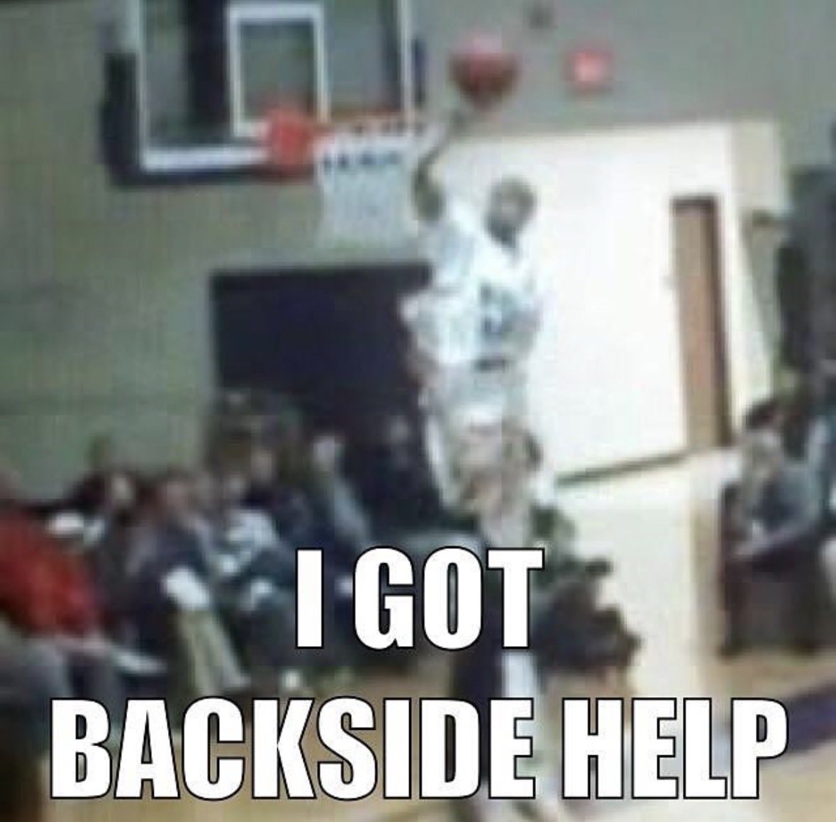 jjstatz's tweet photo. Probably @bankers24 getting dunked on by Vander Blue. That team was unreal. Credit to @siebs24 for the high quality pic. https://t.co/nJJUNyYWSg
