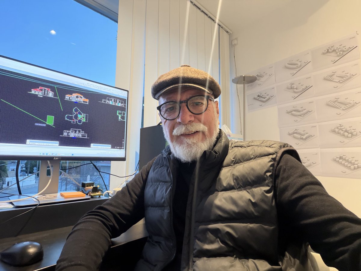 kyriakos tsolakis tweet media